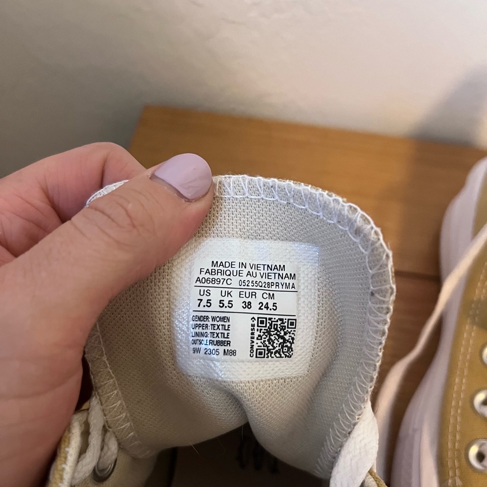 Platform Converse - image 4